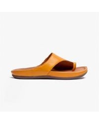 Strive - Capri Ii Ladies Toe-Loop Sandals Honey - Lyst