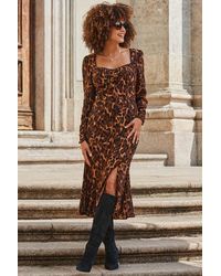 Sosandar - Leopard Print Tiered Hem Midi Dress - Lyst