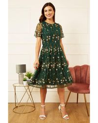 Yumi' - Embroidered Floral Skater Dress - Lyst