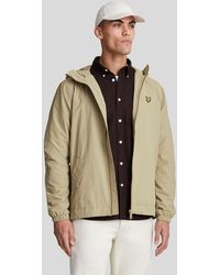 Lyle & Scott - Branded Sage Unifrom Korte Groene Lichtgewicht Jas Met Capuchon - Lyst