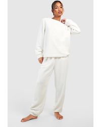 Boohoo - Teddy Fleece Long Sleeve Loungewear Jogger Set - Lyst