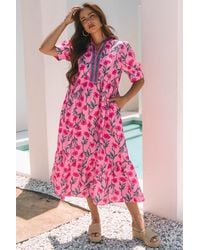 Azura Exchange - Bloemenprint Korte Mouwen Jurk - Lyst