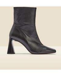 Sosandar - Nova Leather Square Toe Interest Heel Ankle Boot - Lyst