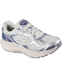 Skechers - Go Run Consistent 2.0 Volt Dames Sneakers Van Leer In Zilver/marineblauw - Lyst