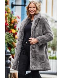 Sosandar - Luxe Faux Fur Coat - Lyst