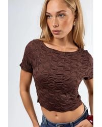 Hiccup - Short Sleeve Textured Boat Neck Slim Fit Crop T-Shirt - Lyst