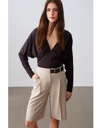 Dilvin - High-Waist Striped Tailored Shorts With Belt - Lyst