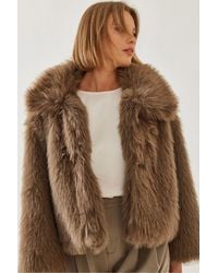 Bianco Lucci - Cropped Open-Front Faux Fur Coat With Long Sleeves - Lyst