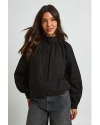 Boohoo - Cotton Funnel Neck Drawstring Shirt - Lyst