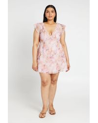 Boohoo - Plus Printed Cap Sleeve Lace Trim Shift Dress - Lyst