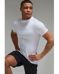 BoohooMAN - Active Lightweight Essentials Workout Muscle Fit Raglan T-Shirt - Lyst
