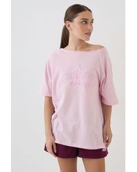 DSGN Studio - Contrast Script Off The Shoulder T-Shirt - Lyst
