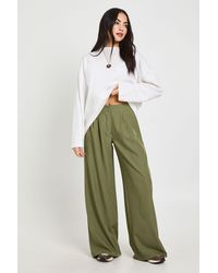 Boohoo - Woven Tailored Pleated Wide Leg Trouser - Lyst