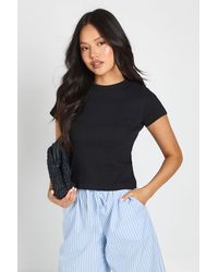 Boohoo - Petite Basic Rib Short Sleeve Fitted Top - Lyst