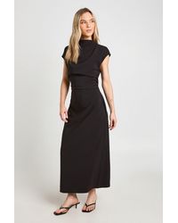 Boohoo - Petite Ruched Waist Open Back Midaxi Dress - Lyst