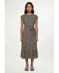 Wallis - Spot Jersey Belted Midi Dress - Lyst