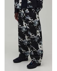 BoohooMAN - Balloon Fit Distorted Camo Print Twill Trousers - Lyst