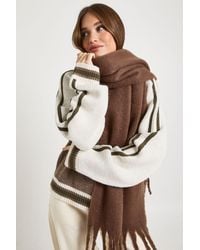 Boohoo - Oversized Tassel Fluffy Scarf - Lyst