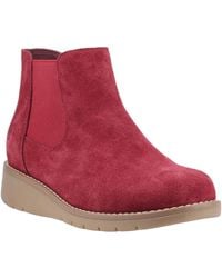 Hush Puppies - Leonie Suède Dames Bordo Platte Chelsea Boots - Lyst