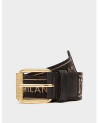 Moschino - Accessoires All Over Logo Print Riem In Goud - Lyst