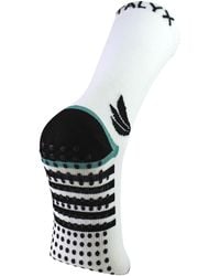 Talyx - Compression Sports Socks With Grips - Lyst