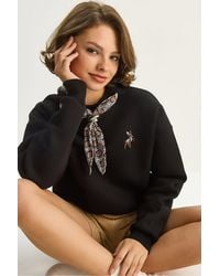 Bianco Lucci - Embroidered Crew Neck Sweatshirt - Lyst