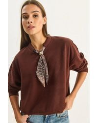 Bianco Lucci - Crew Neck Ribbed Sweatshirt With Scarf Accessory Detail - Lyst