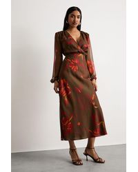 Warehouse - Printed Shoulder Pad V Neck Tie Detail Midi Dress - Lyst