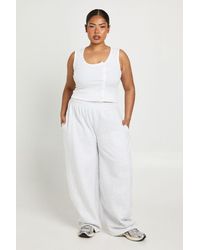 Boohoo - Plus Barrel Wide Leg Joggers - Lyst