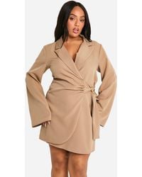 Boohoo - Plus Buckle Detail Tie Waist Tailored Blazer Dress - Lyst