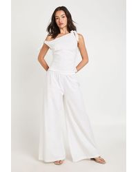 Boohoo - Linen Look Tie Shoulder Top & Extreme Wide Leg Trouser Co-Ord - Lyst