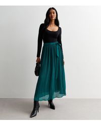 Gini London - Pleated Belt Detail Midi Skirt - Lyst