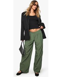 Boohoo - Low Rise Crinkle Wide Leg Trouser - Lyst