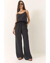 Bianco Lucci - Sleeveless Camisole And Wide-Leg Trousers Coord Set - Lyst
