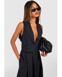 Boohoo - Linen Look Tailored Cropped Waistcoat - Lyst