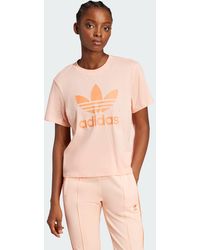adidas - Adicolor Trefoil Boxy Tee - Lyst