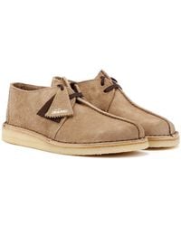 Clarks - Desert Trek Wildleder Herren Braune Schnürschuhe - Lyst