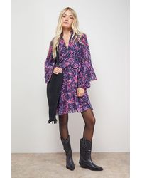 Oasis - Printed Fluted Sleeve Ruffle Detail Mini Dress - Lyst