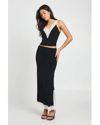 Boohoo - Contrast Lace Trim Split Hem Midi Skirt - Lyst
