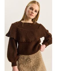 Bianco Lucci - Ribbed Boat Neck Thick Sweater With Frilly Detail - Lyst