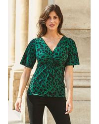 Sosandar - Print Angel Sleeve Twist Front Top Viscose - Lyst