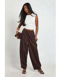 Boohoo - Pleated Barrel Leg Tailored Trousers - Lyst