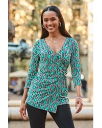 Sosandar - Chain Print Buckle Detail Longline Jersey Wrap Top - Lyst