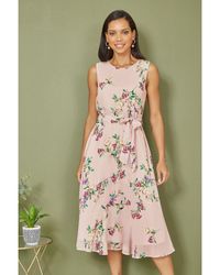 Yumi' - Blush Floral Print Midi Skater Dress - Lyst