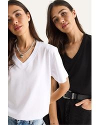 Bianco Lucci - Comfort Fit V-Neck Combed Cotton T-Shirt - Lyst
