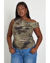 Boohoo - Plus Printed Asymmetric Ruched Top - Lyst