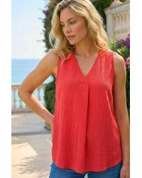 Roman - Textured Pleat Front Vest Top - Lyst