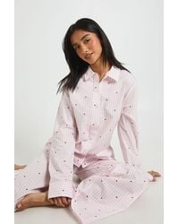 Boohoo - Petite Cotton Poplin Pinstripe Heart Print Long Sleeve Shirt & Trouser Pyjama Set - Lyst