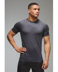BoohooMAN - Active Lightweight Essentials Workout Regular Fit Raglan T-Shirt - Lyst