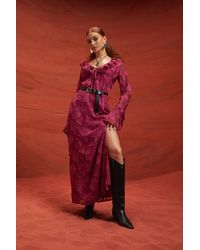 Boohoo - Textured Flare Sleeve Maxi Dress - Lyst